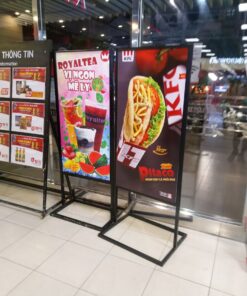 standee sắt