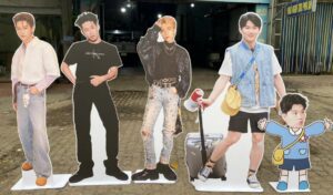 standee hinh nguoi la gi