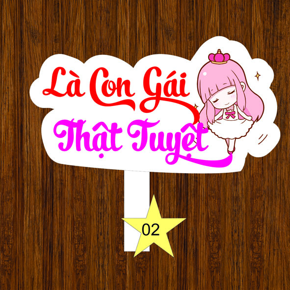 Hashtag cầm tay 8/3 1 02 3