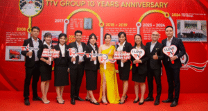 Hashtag Cầm Tay Làm Bằng Chất Liệu Gì Để Đẹp nhất