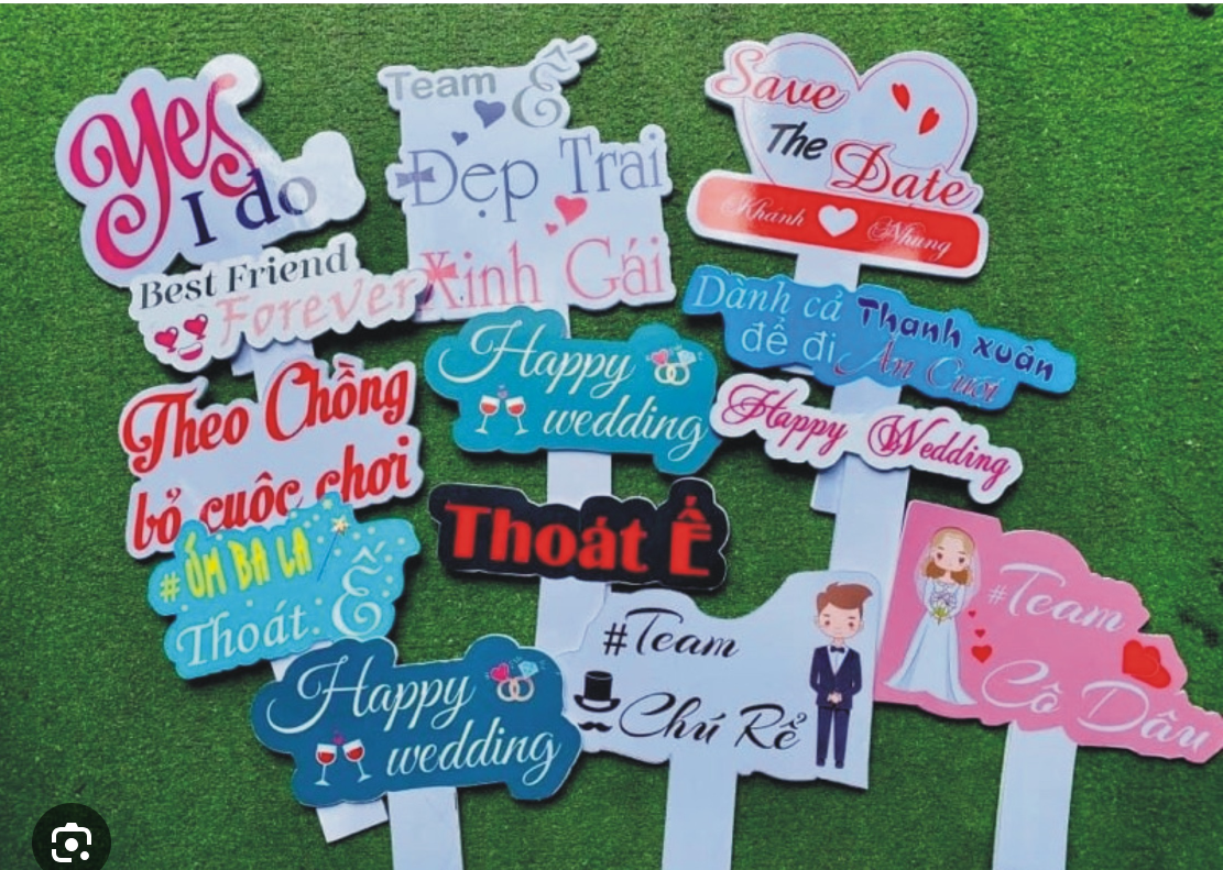 Hashtag Cầm Tay Làm Bằng Chất Liệu Gì Để Đẹp nhất - hình minh họa