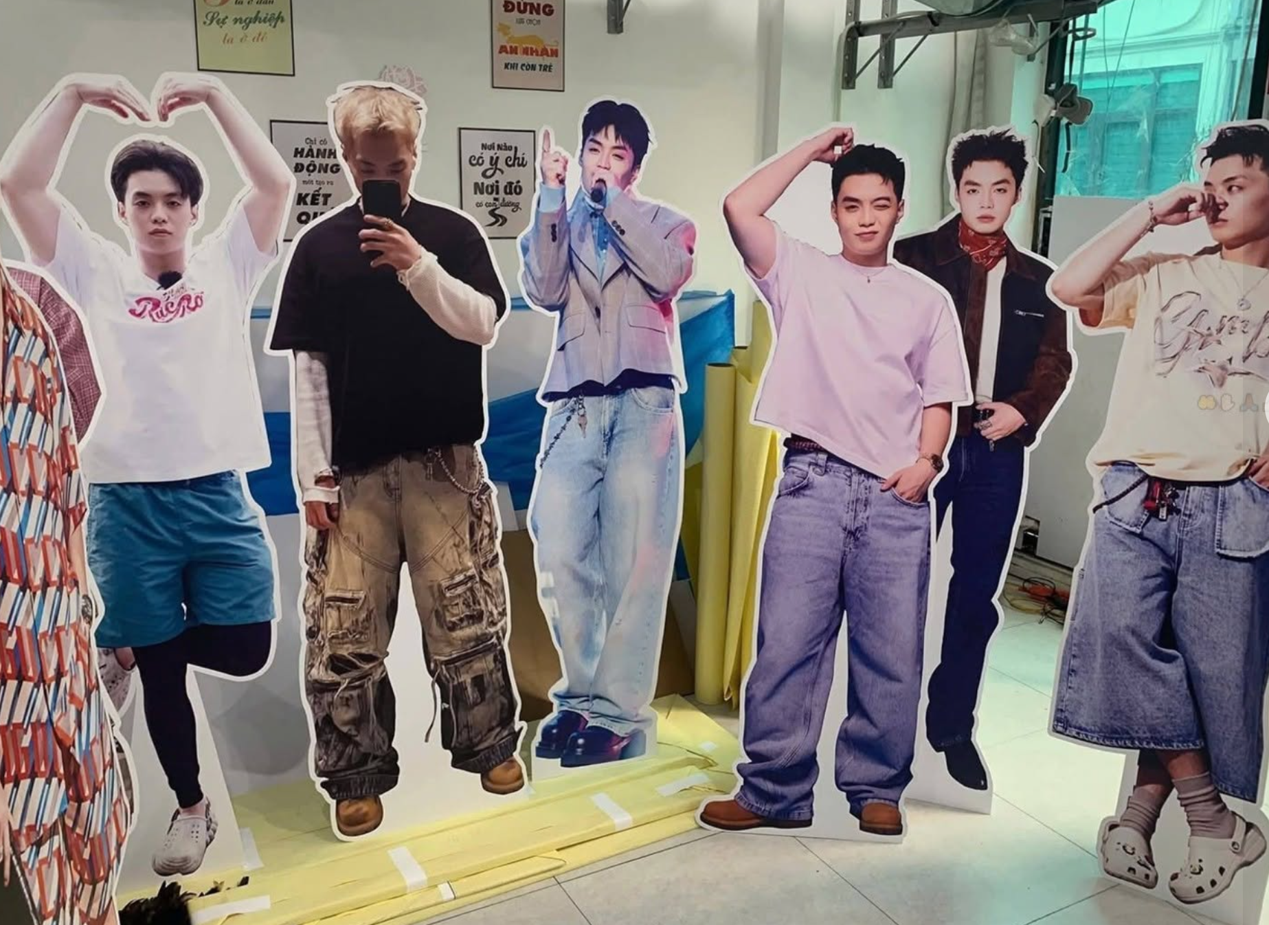 In Standee Mô Hình Theo Yêu Cầu TPHCM – Lấy Ngay 2H - mẫu thực tế
