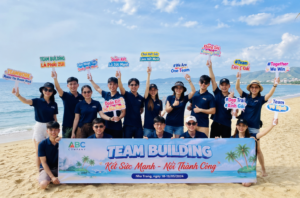 100 Mẫu Hashtag Team Building Cho Công Ty – Copy Ngay!
