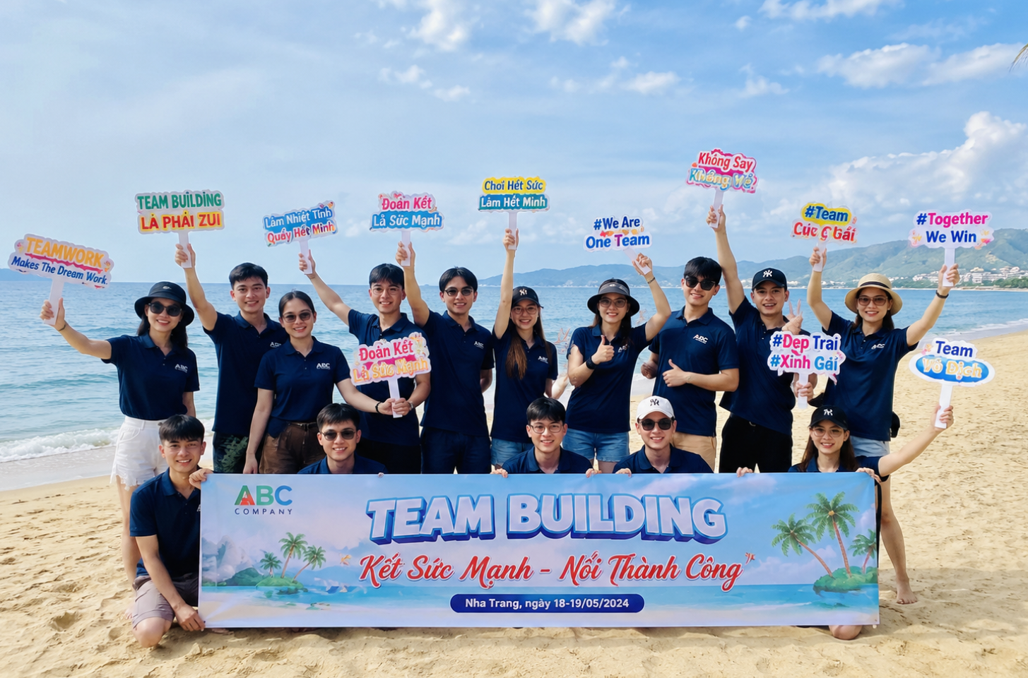 100 Mẫu Hashtag Team Building Cho Công Ty – Copy Ngay!